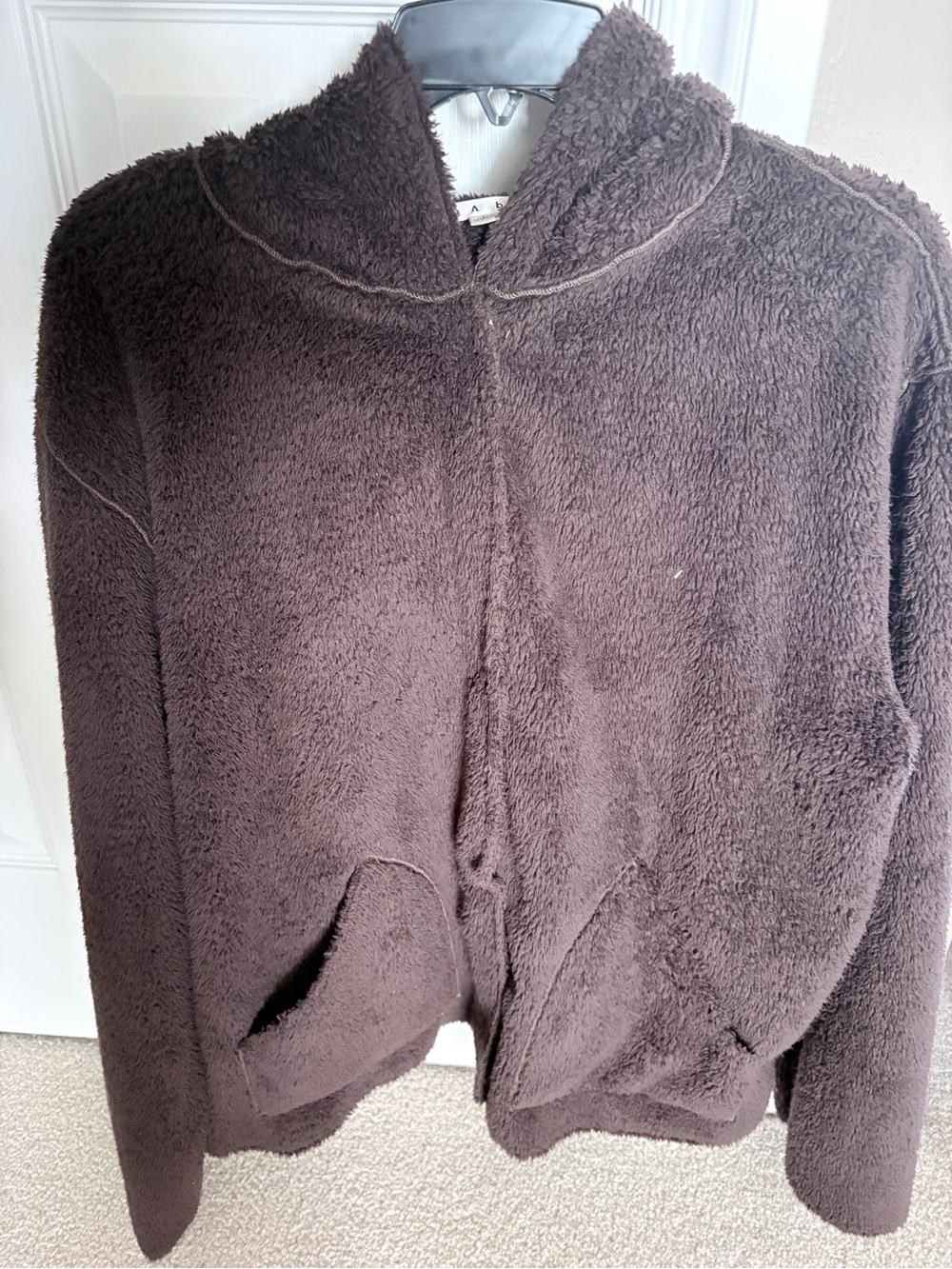 Cabi Cozy Women's Fleece Jacket - Dark Brown